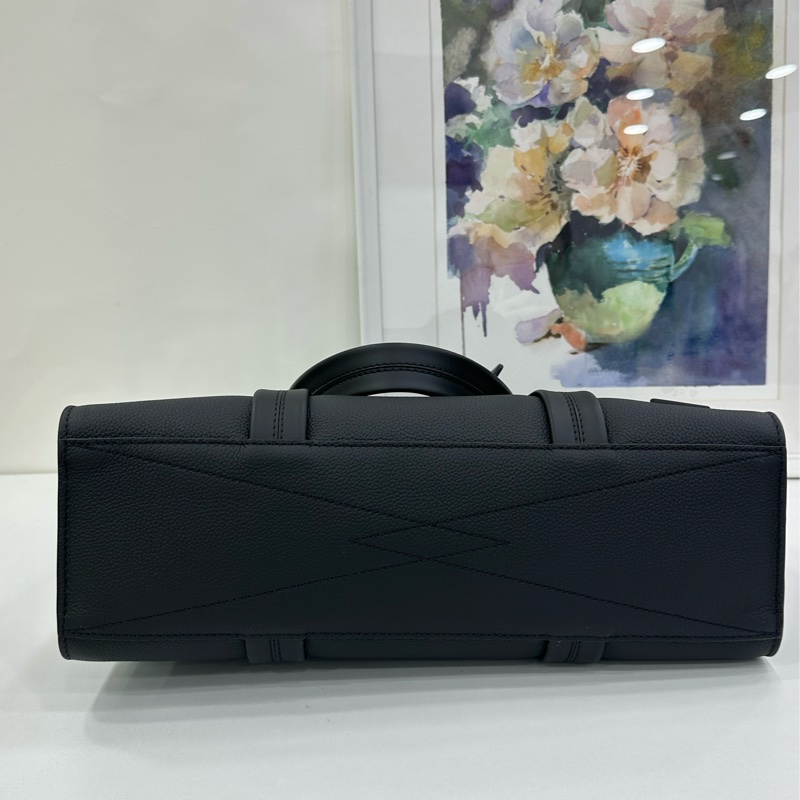 LV Aerogram tote黑色全皮公事包 takeoff tote 晶片款 黑色 牛皮 尺寸36.5*33*13-5