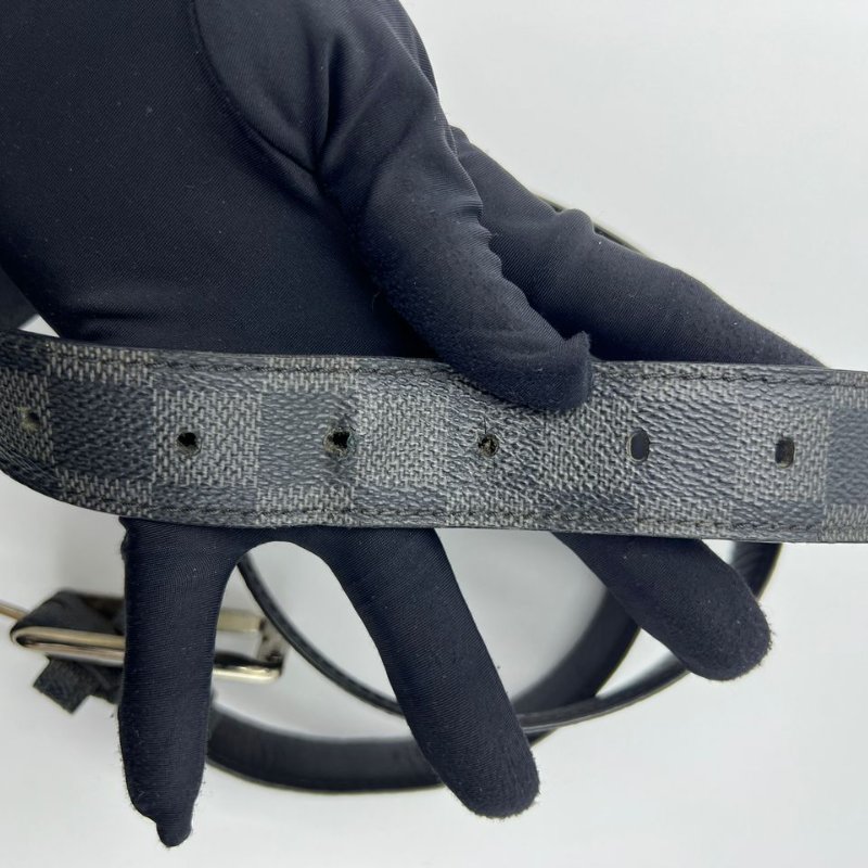 Louis Vuitton Taïga 牛皮針扣皮帶-3