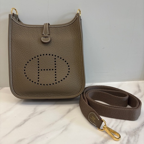 Hermes evelyne16 大象灰金釦 同色肩帶 K刻