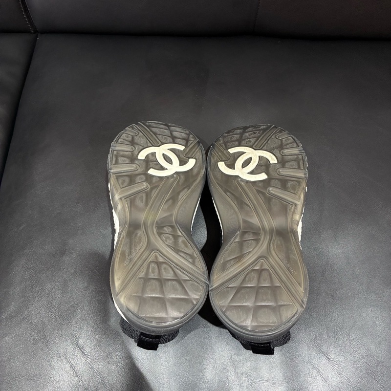 CHANEL/香奈兒 21秋冬 黑色菱格紋運動鞋  尺碼：38.5碼-5