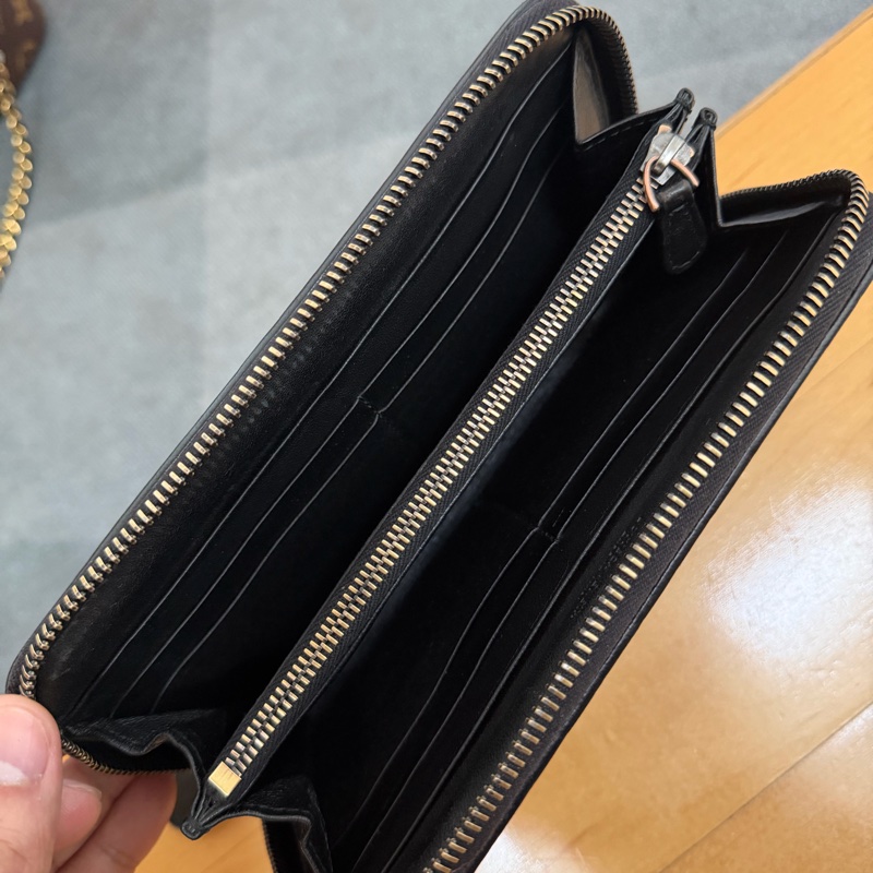 Bv經典黑色編織拉鍊長夾-5