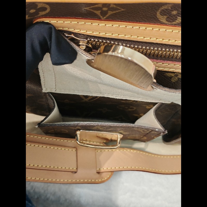 Lv Hudson bag-12