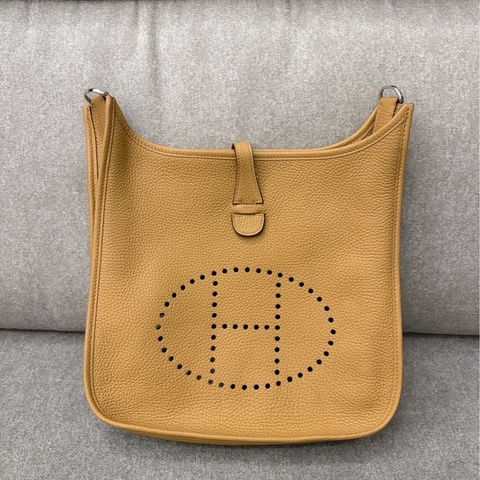 愛馬仕evelyne29餅乾