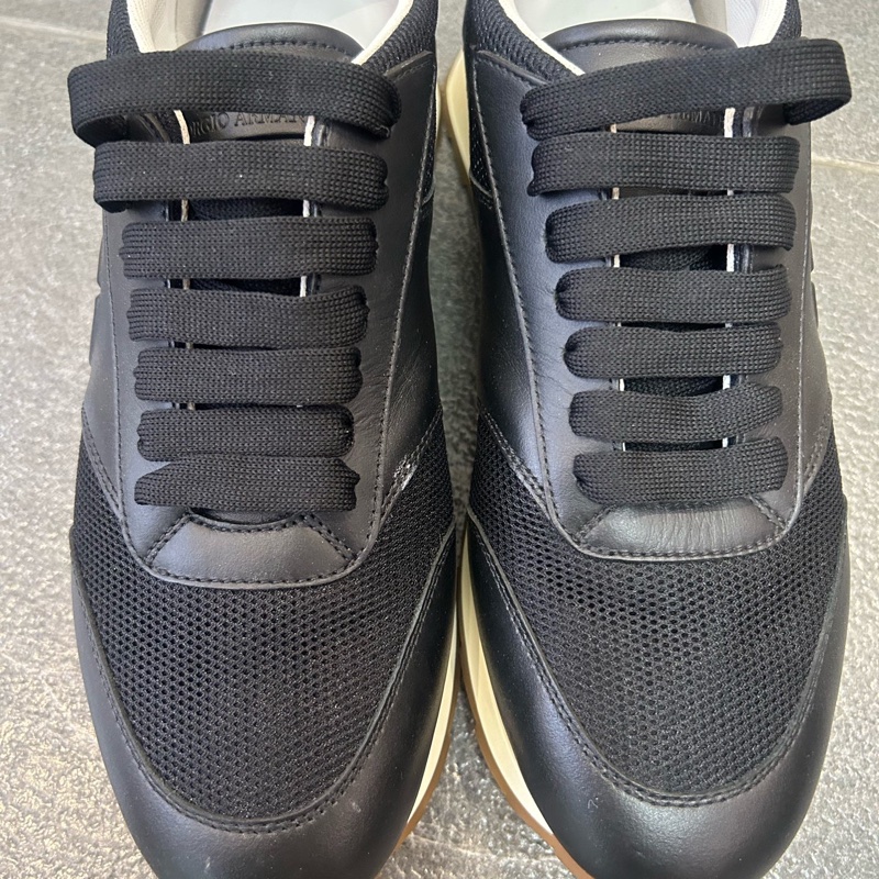 阿瑪尼 armani 黑色男款休閒運動鞋，尺碼41-3