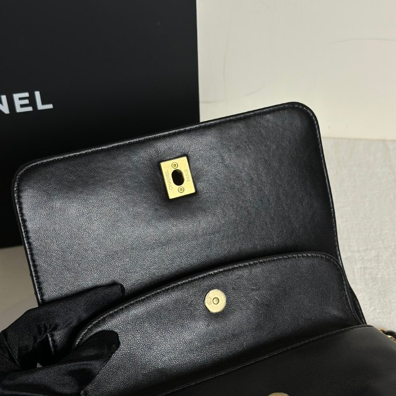 CHANEL 23B粒面牛皮風琴包 - 黑金-6