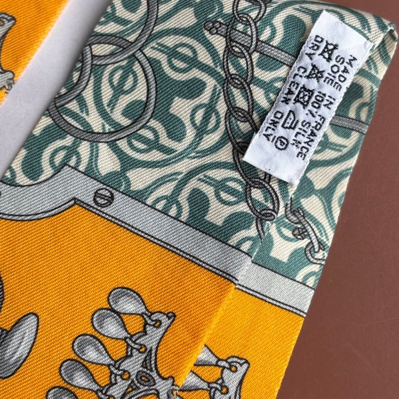::HERMES:: Scarf Twilly Horse Bit and Chain Silk Multicolor Orange Green 絲巾黃色/綠色/彩色-8