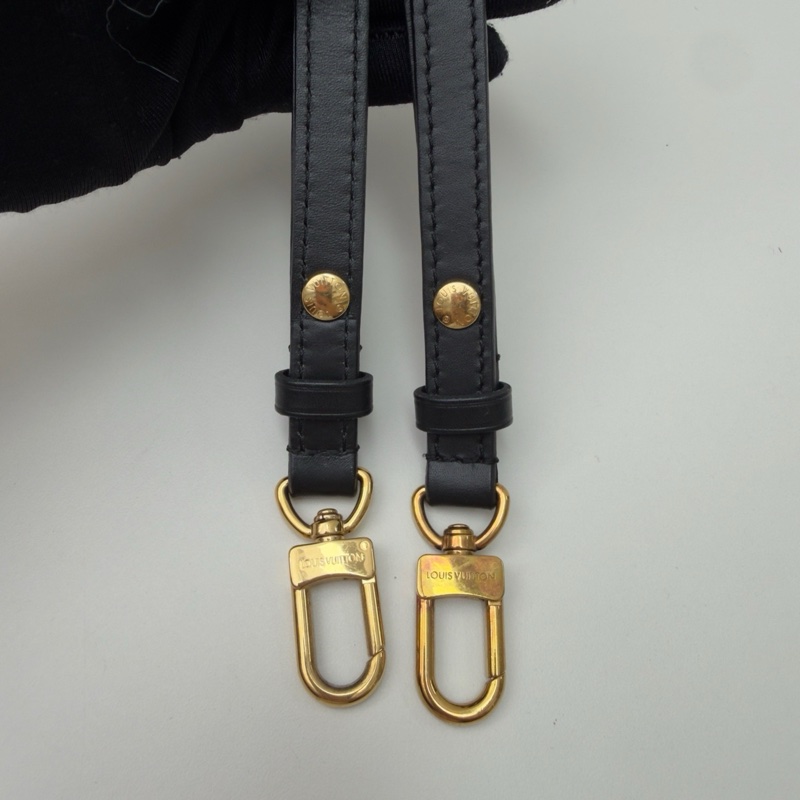 LV 經典老花黑水桶包Neonoe MM-6