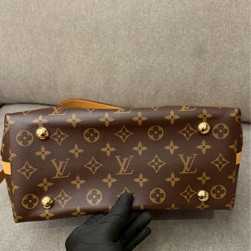 LV carryall PM-3