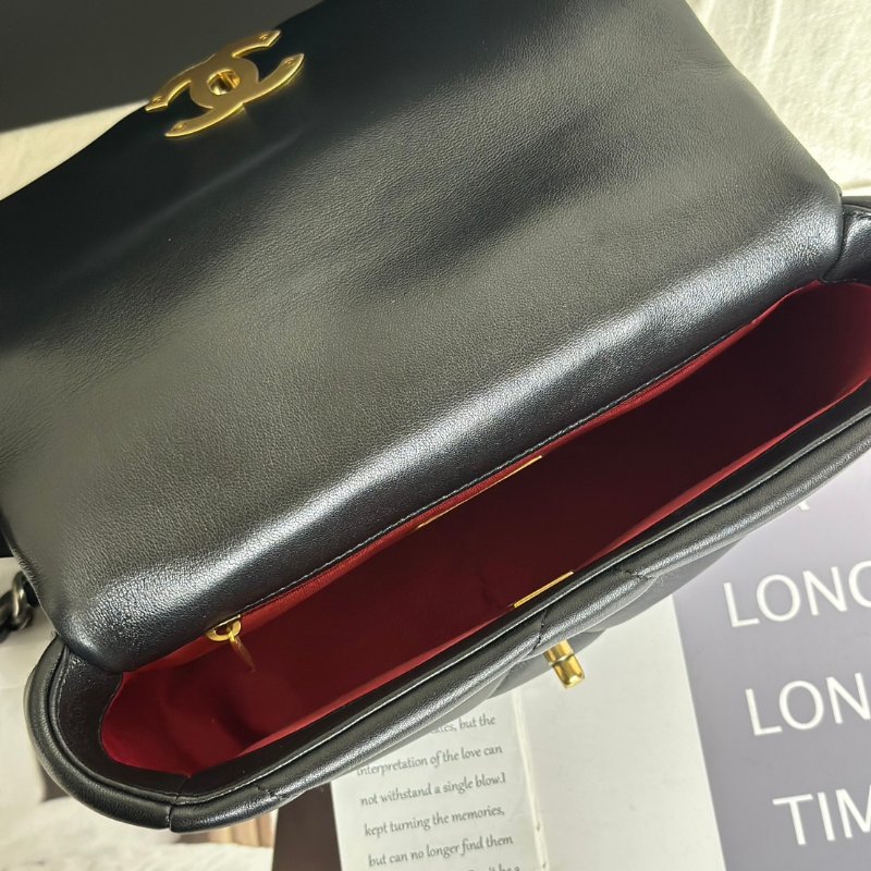 CHANEL 19 Bag 菱格紋羊皮手提肩背包 26 - 黑金-7