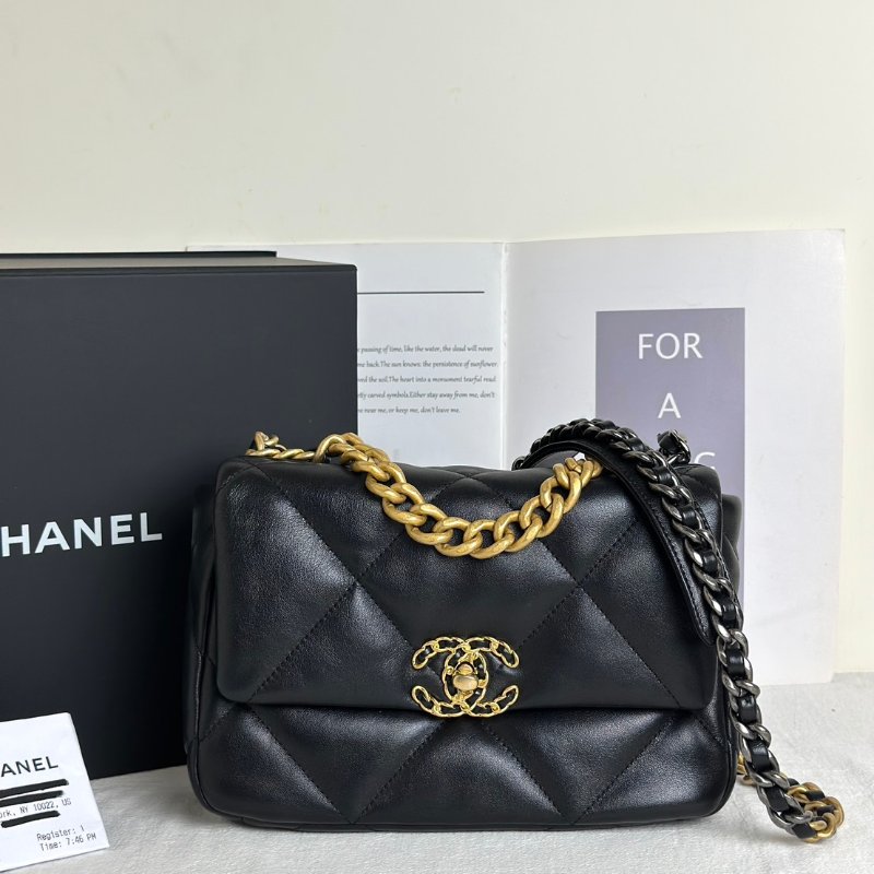 CHANEL 19 Bag 菱格紋羊皮手提肩背包 26 - 黑金-8