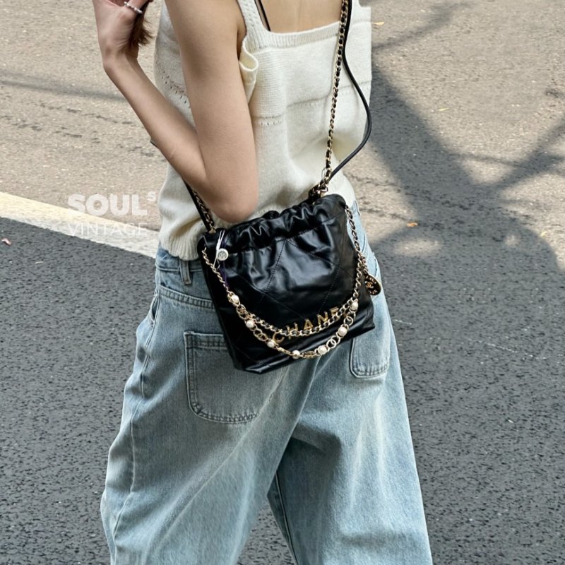 CHANEL 22 Mini bag 珍珠雙C鍊 - 黑金-1