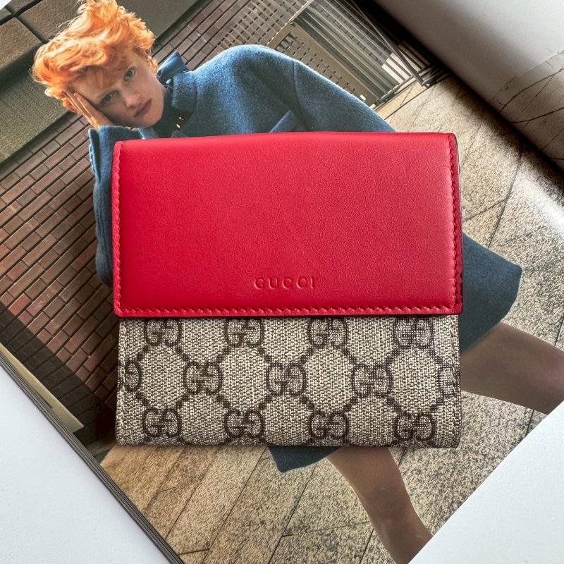 ✨容量超大 GUCCI紅色皮革拼烏木色雙面短夾-1