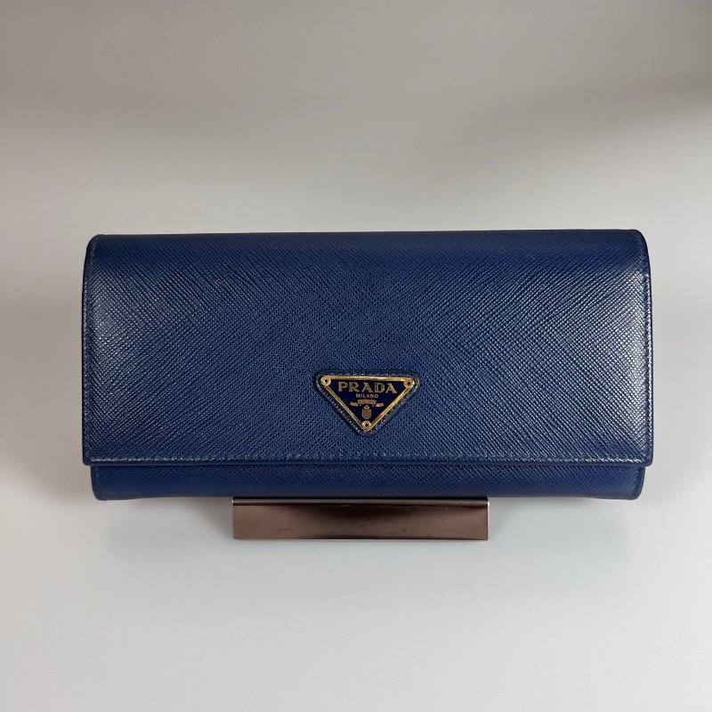 PRADA   藍釦式掀蓋長夾-0