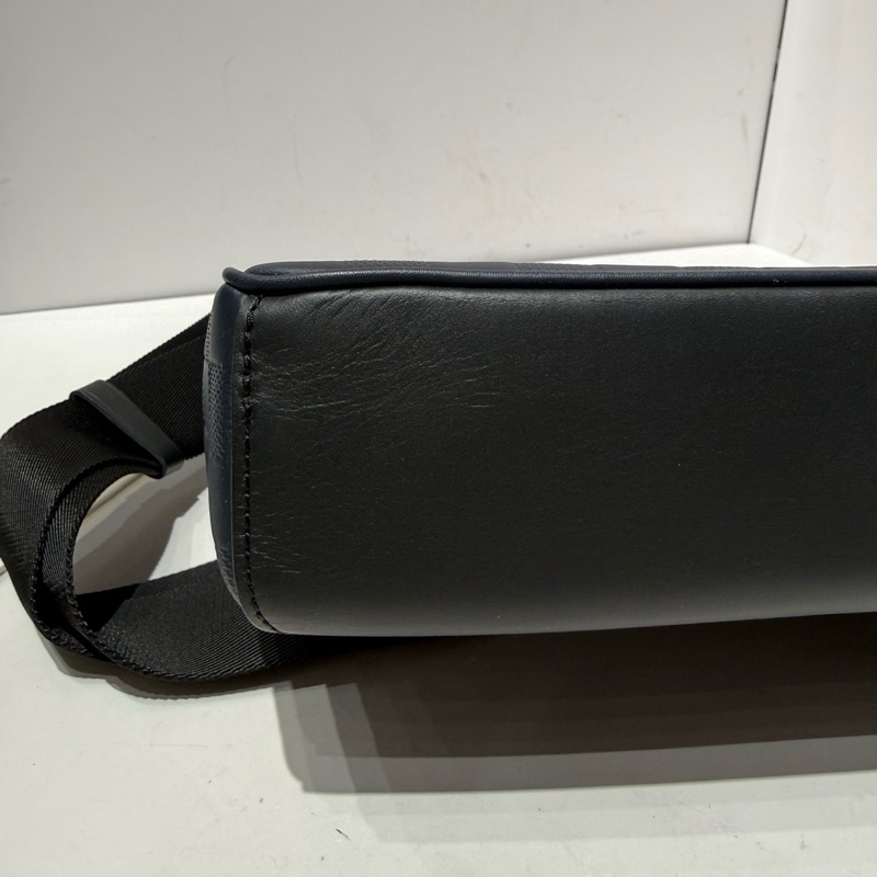 路易威登/Louis Vuitton  深藍色 棋盤格純皮款 有芯片壓紋logo 斜挎單肩包 25.0x 22.0x 7.0 cm-10