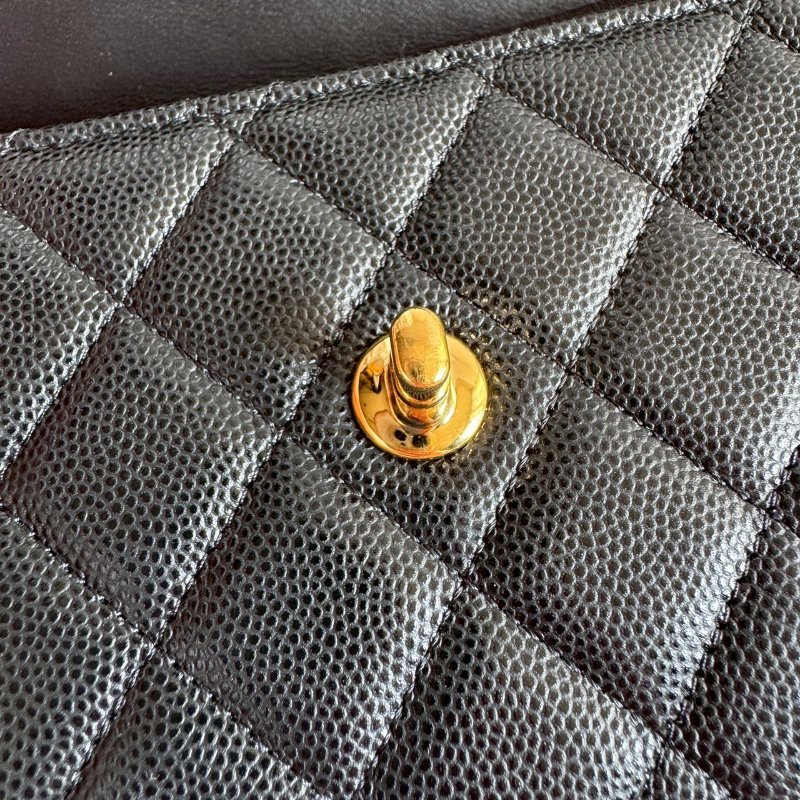 😍附金色可愛小吊飾 Chanel 黑色荔枝皮雙鏈包-5