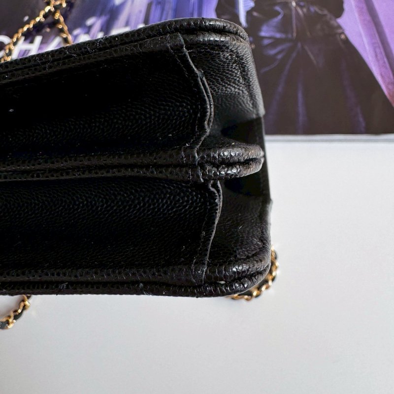 😍附金色可愛小吊飾 Chanel 黑色荔枝皮雙鏈包-11
