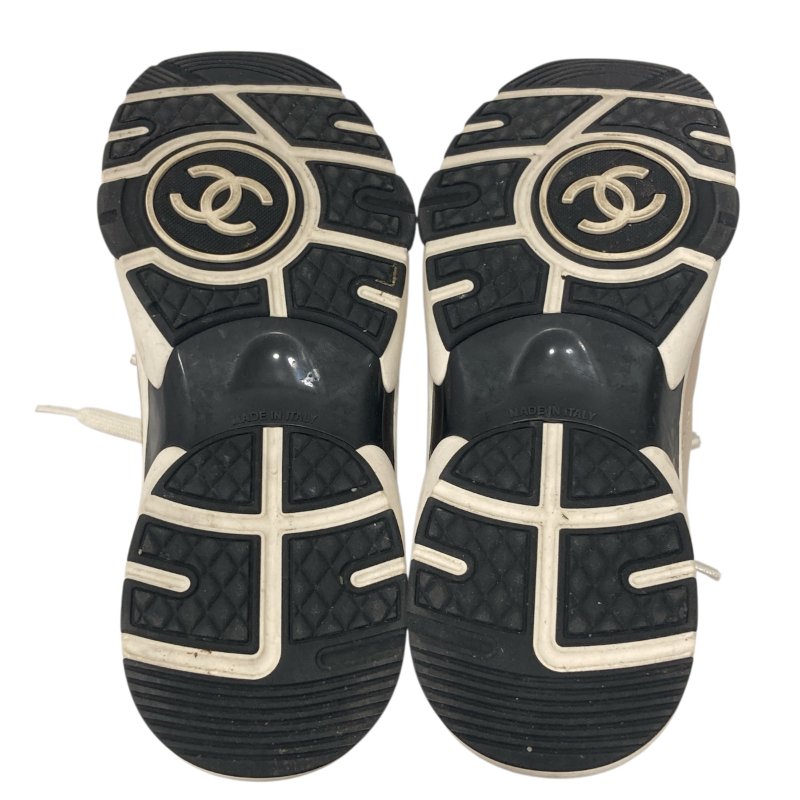 CHANEL 綁帶運動鞋 皮革 米白色-7