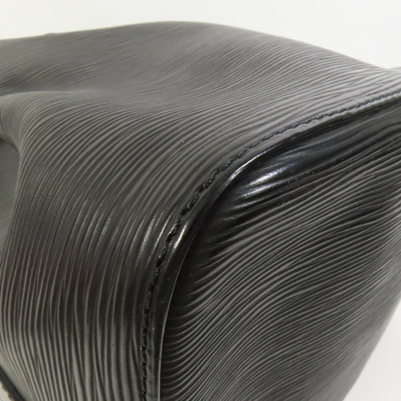 LOUIS VUITTON Epi Petit Noe金扣肩背袋-13