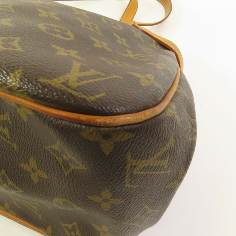 LOUIS VUITTON Monogram Batignolles Horizontal金扣肩背袋-12