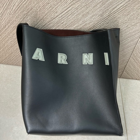 marni tote
