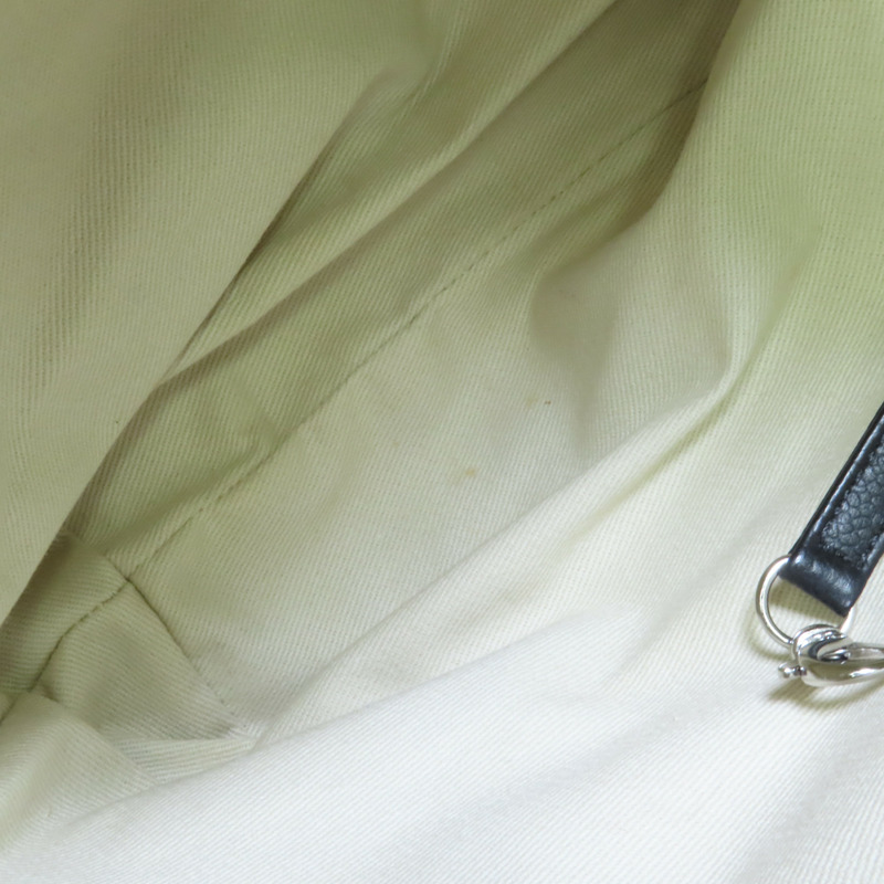 CHANEL 牛皮皮革Shoulder Bag銀扣鏈帶肩背袋-14