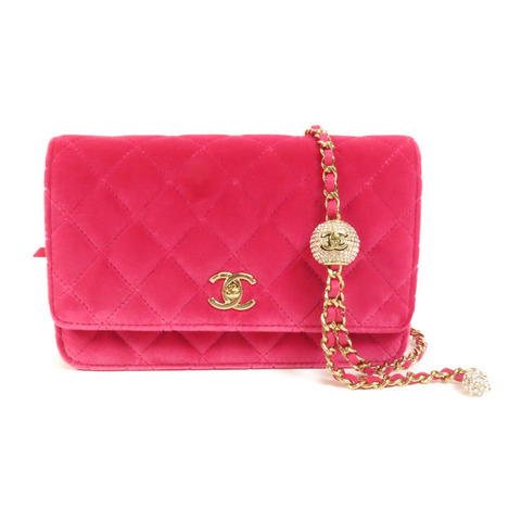 CHANEL 天鵝絨WOC Wallet On Chain金扣鏈帶肩背袋