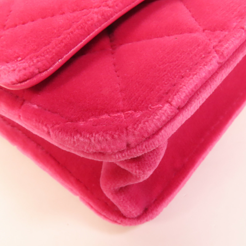 CHANEL 天鵝絨WOC Wallet On Chain金扣鏈帶肩背袋-14