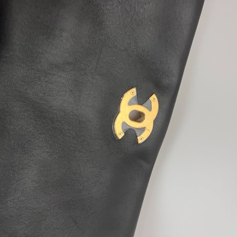 CHANEL HOBO嬉皮包 小牛皮黑 AS5727/晶片款-13