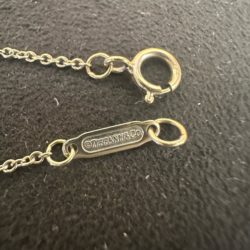 Tiffany 750白K金帶鑽結型鑰匙項鍊-4