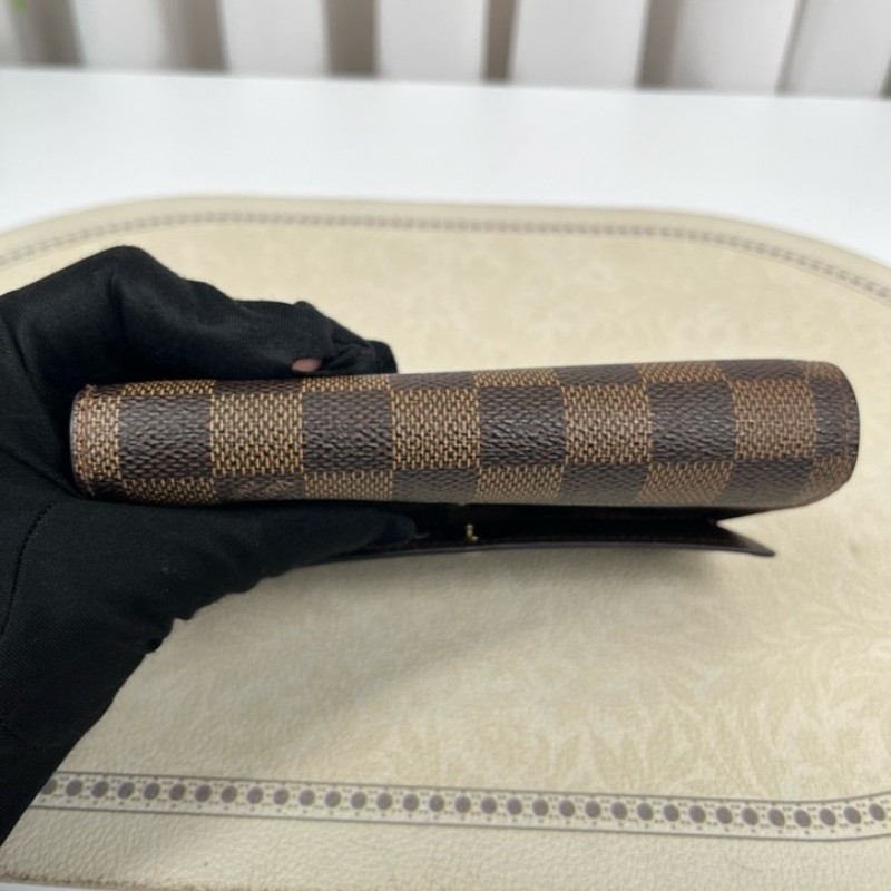 LV路易威登 棕色棋盤格對折錢包 內部卡位清晰 可放多張卡片 後面大隔層可放現金-9