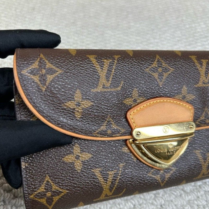 LV路易威登曼哈頓長款三折錢包 內裡卡位多 容量大-4