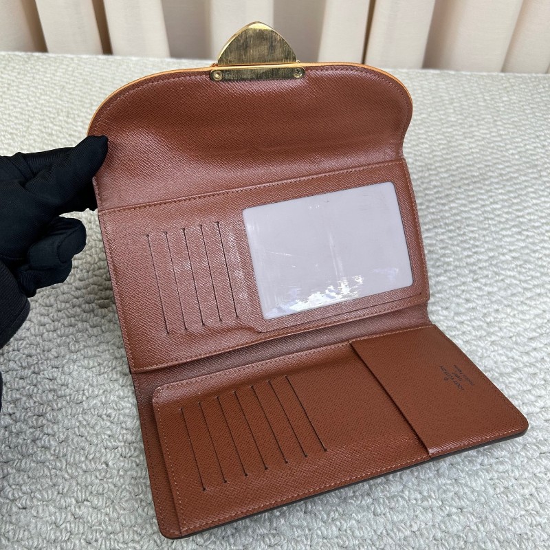 LV路易威登曼哈頓長款三折錢包 內裡卡位多 容量大-12