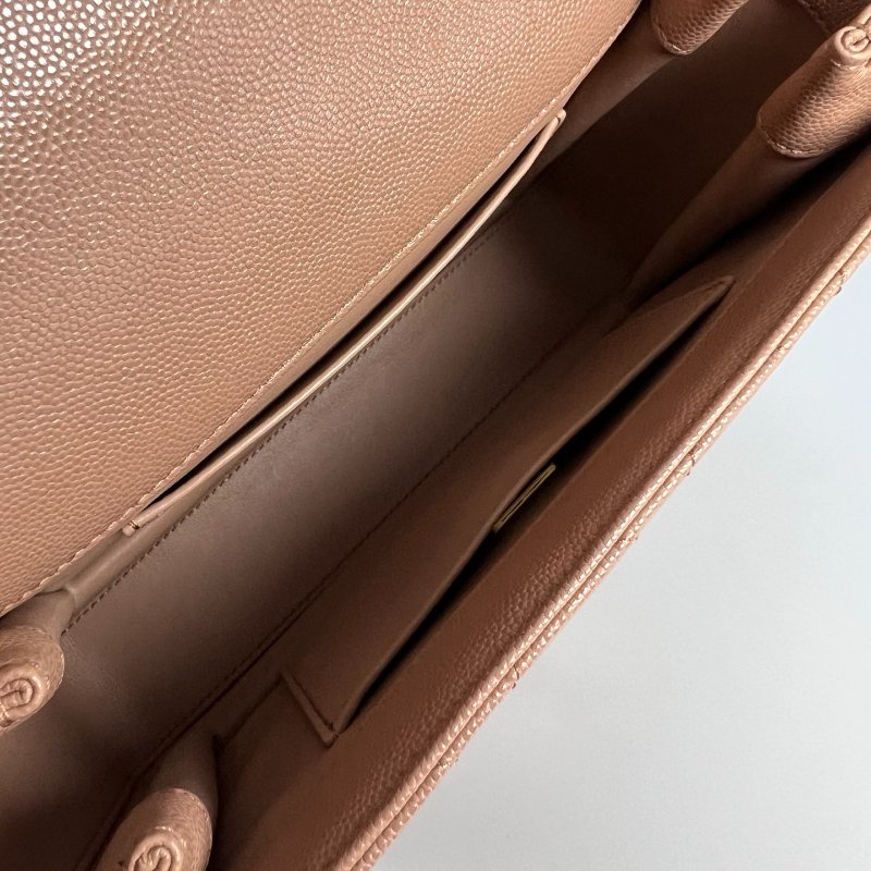 CHANEL CF奶茶荔枝側肩包 AS3633/晶片款-6