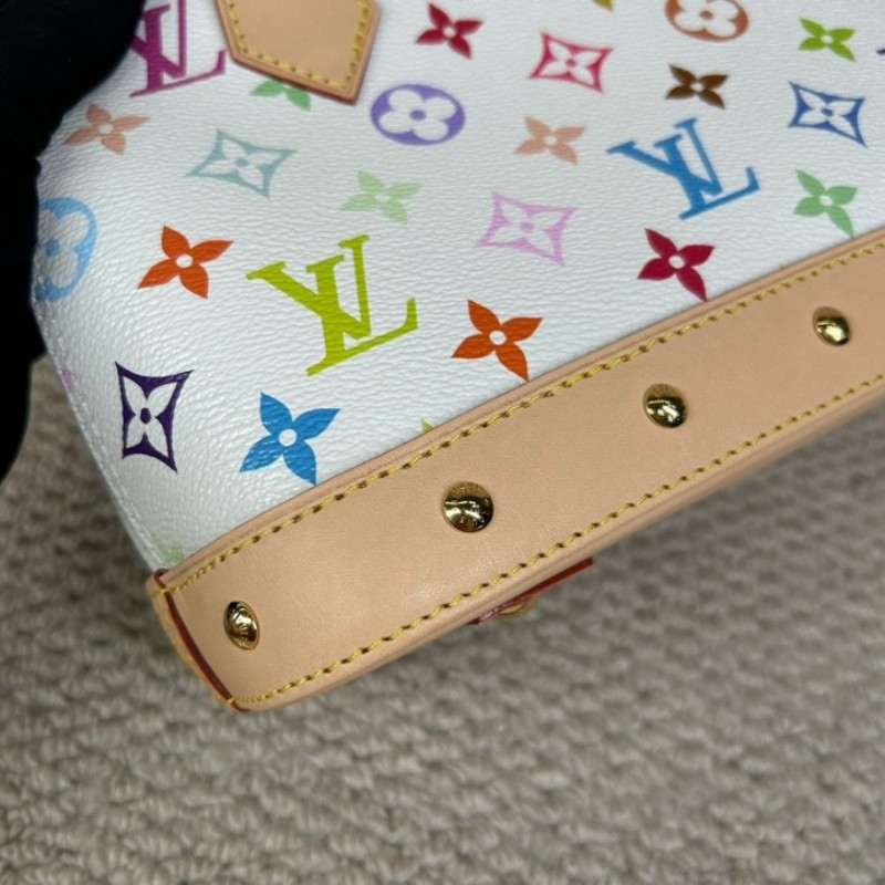 LV路易威登Alma BB白三彩貝殼包 芯片款 白三彩配色 超級亮眼 有肩帶 可單肩可手提 包型立體飽滿 容量實用 日常通勤百搭 不容易撞款-12