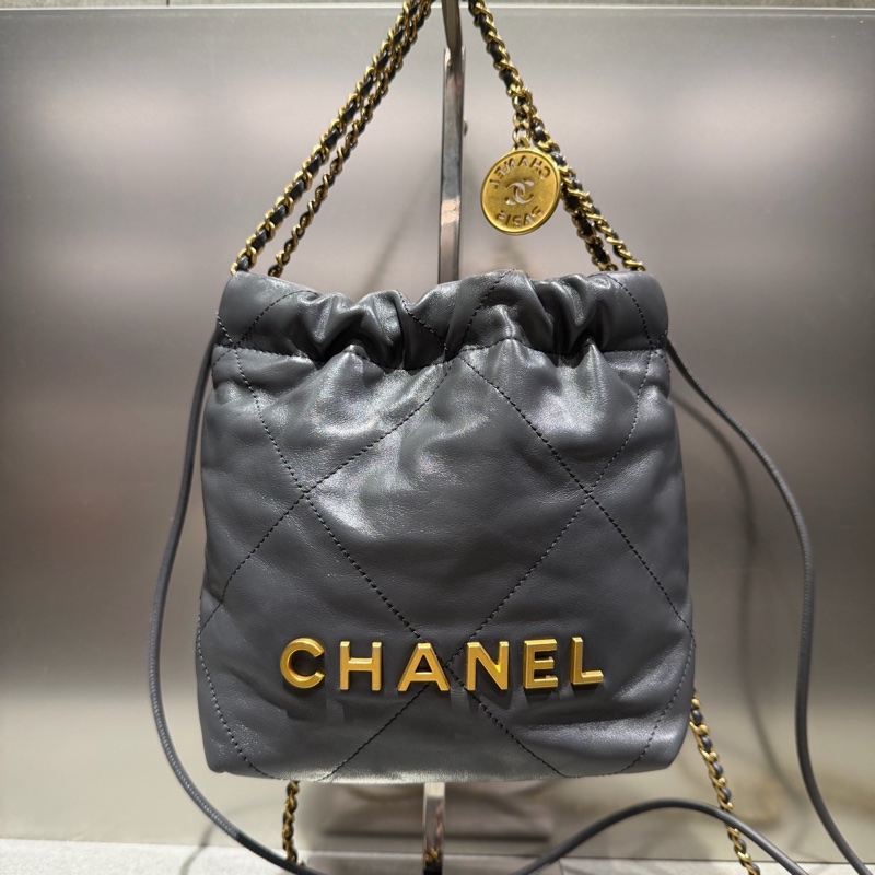 Chanel香奈兒 22 BAG mini牛皮 深灰色 金扣 單肩斜挎包 （23B）-0