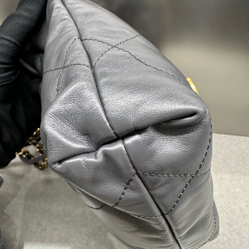 Chanel香奈兒 22 BAG mini牛皮 深灰色 金扣 單肩斜挎包 （23B）-5