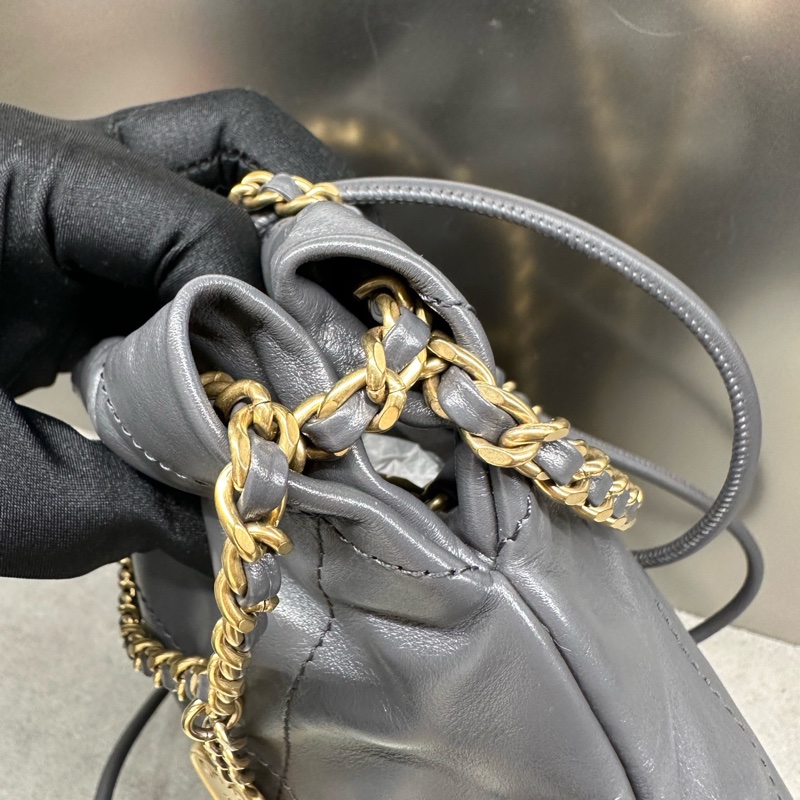 Chanel香奈兒 22 BAG mini牛皮 深灰色 金扣 單肩斜挎包 （23B）-12