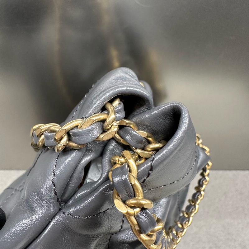 Chanel香奈兒 22 BAG mini牛皮 深灰色 金扣 單肩斜挎包 （23B）-13