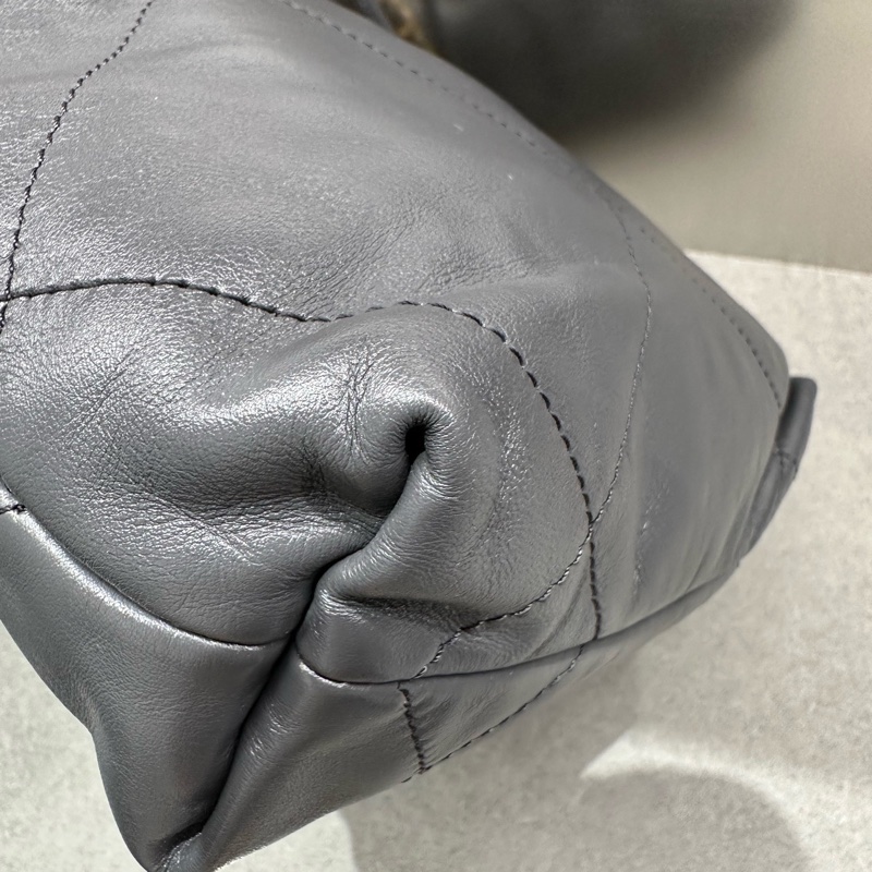 Chanel香奈兒 22 BAG mini牛皮 深灰色 金扣 單肩斜挎包 （23B）-18