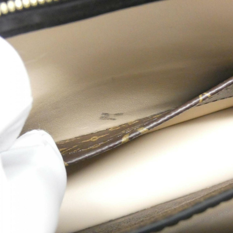 路易威登 Monogram Reverse Trunk 手拿包 M43596 肩背包-9