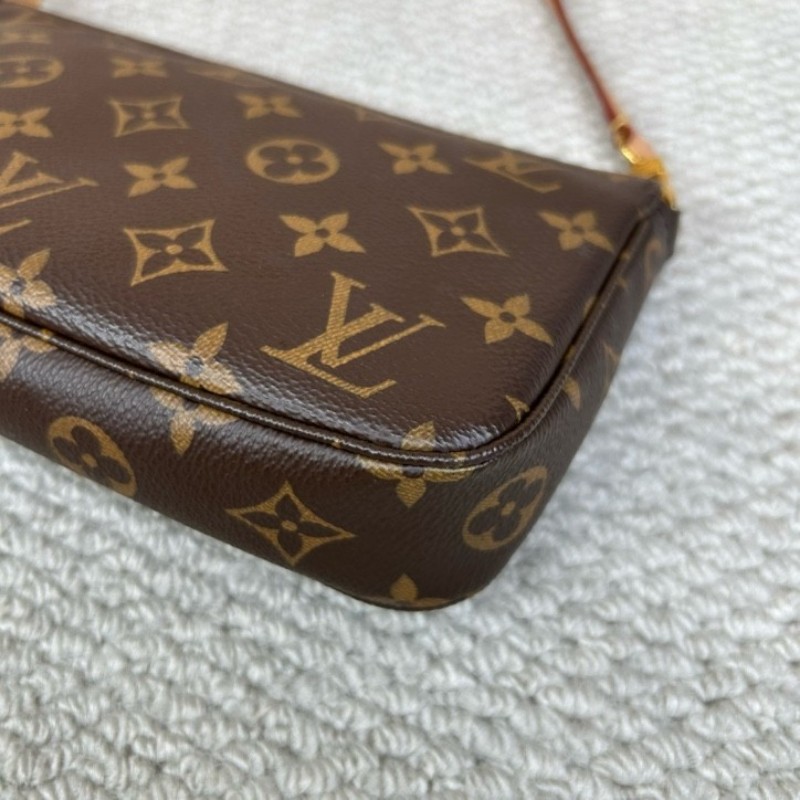 wwh bj LV路易威登老花大麻將包腋下包 經典時尚 老花圖案永不過時 肩背手提皆可 輕鬆搭配各種風格-7