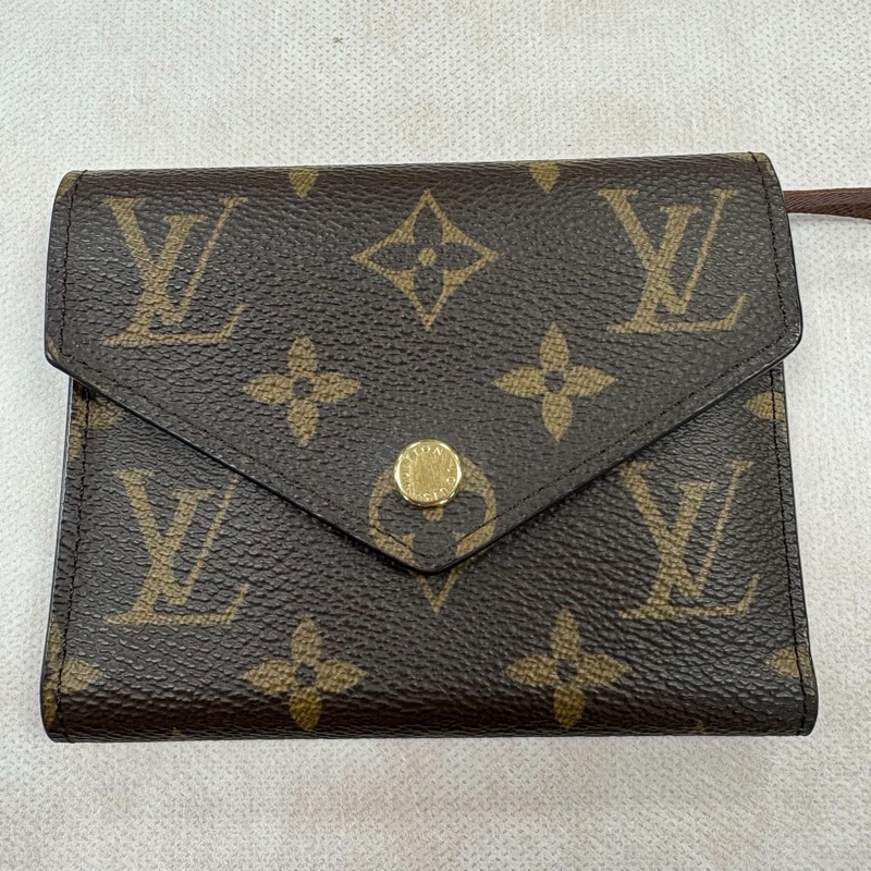 LV經典老花短夾-7