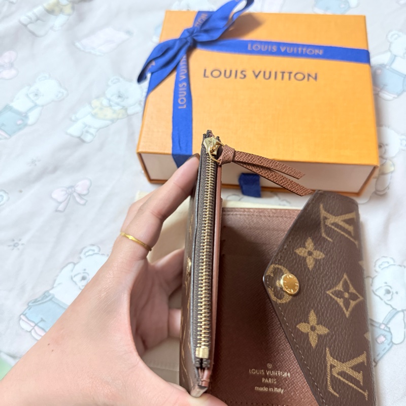 LV經典老花短夾-12