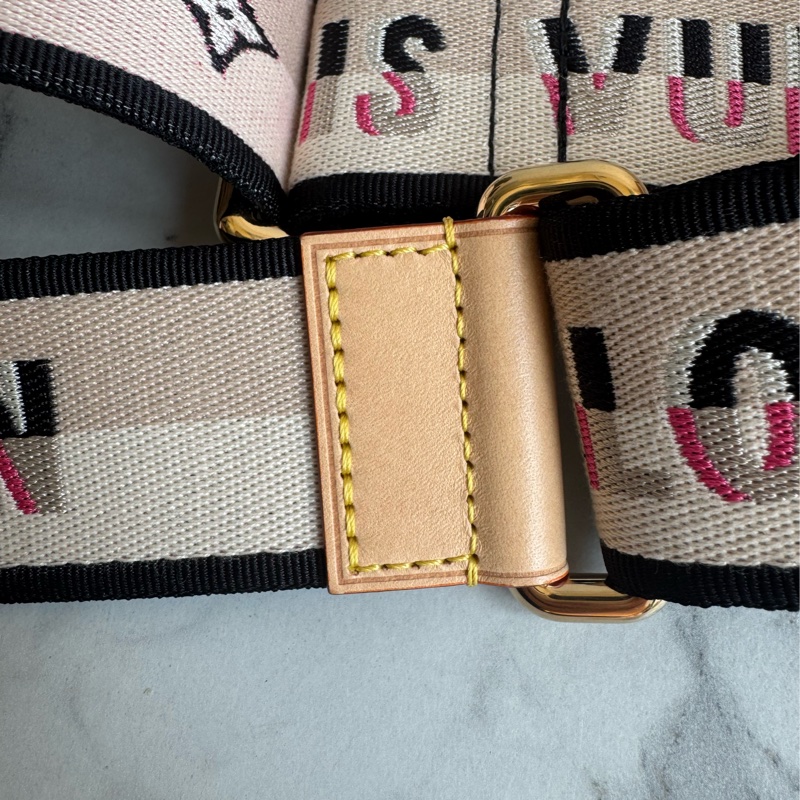 LV花紋speedy20黑米背帶款❤️‍🔥超夯❤️‍🔥-48