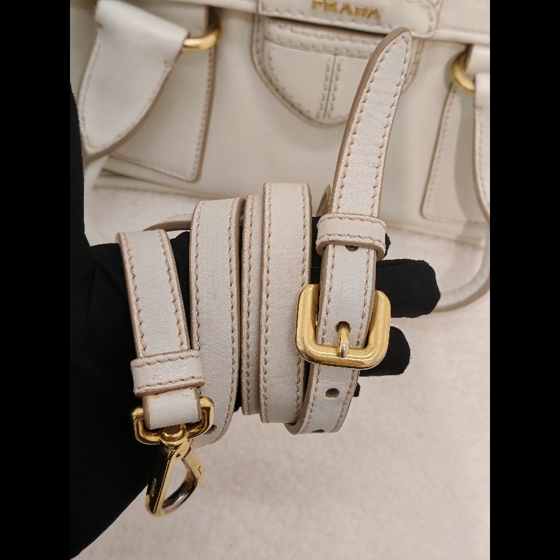 Prada 白色郵差袋-22