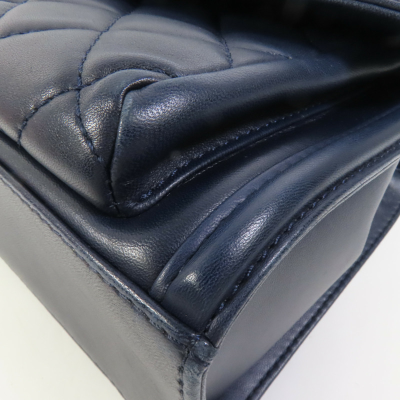 CHANEL 牛皮皮革Chain Shoulder銀扣鏈帶肩背袋-13