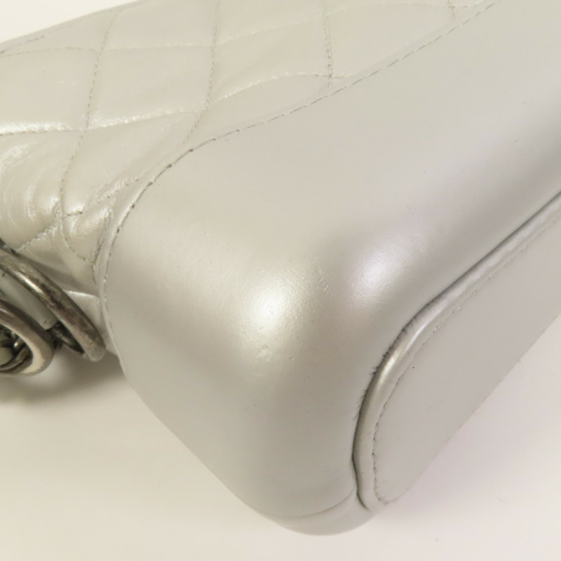 CHANEL 牛皮皮革Gabrielle Small鏈帶肩背袋-12