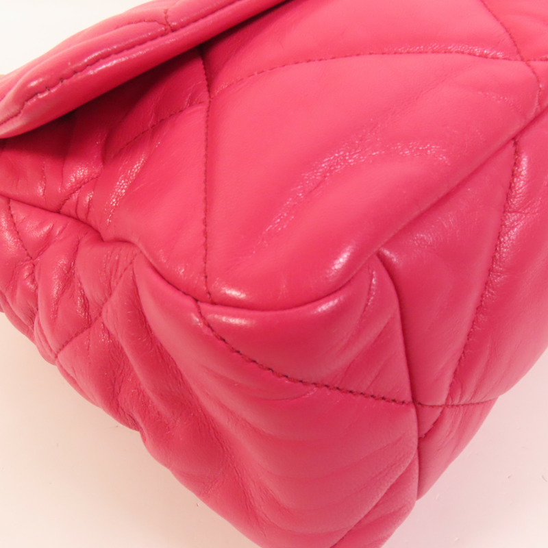 CHANEL 羊皮皮革C19 Medium金扣鏈帶肩背袋-11