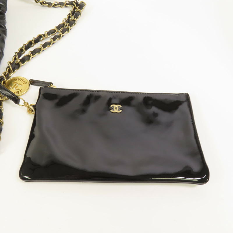 CHANEL 牛皮皮革/漆皮皮革Chanel 22 Small金扣鏈帶肩背袋-7