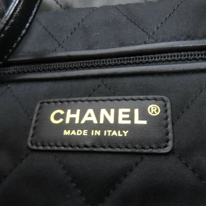 CHANEL 牛皮皮革/漆皮皮革Chanel 22 Small金扣鏈帶肩背袋-10